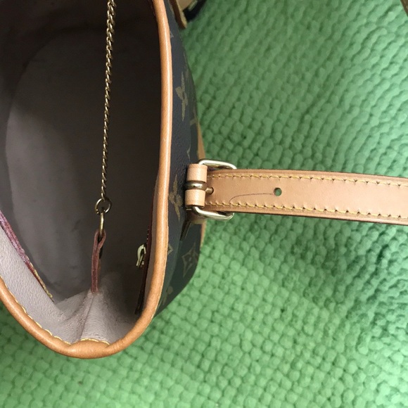 Authentic Louis Vuitton Petit Bucket - Picture 12 of 16